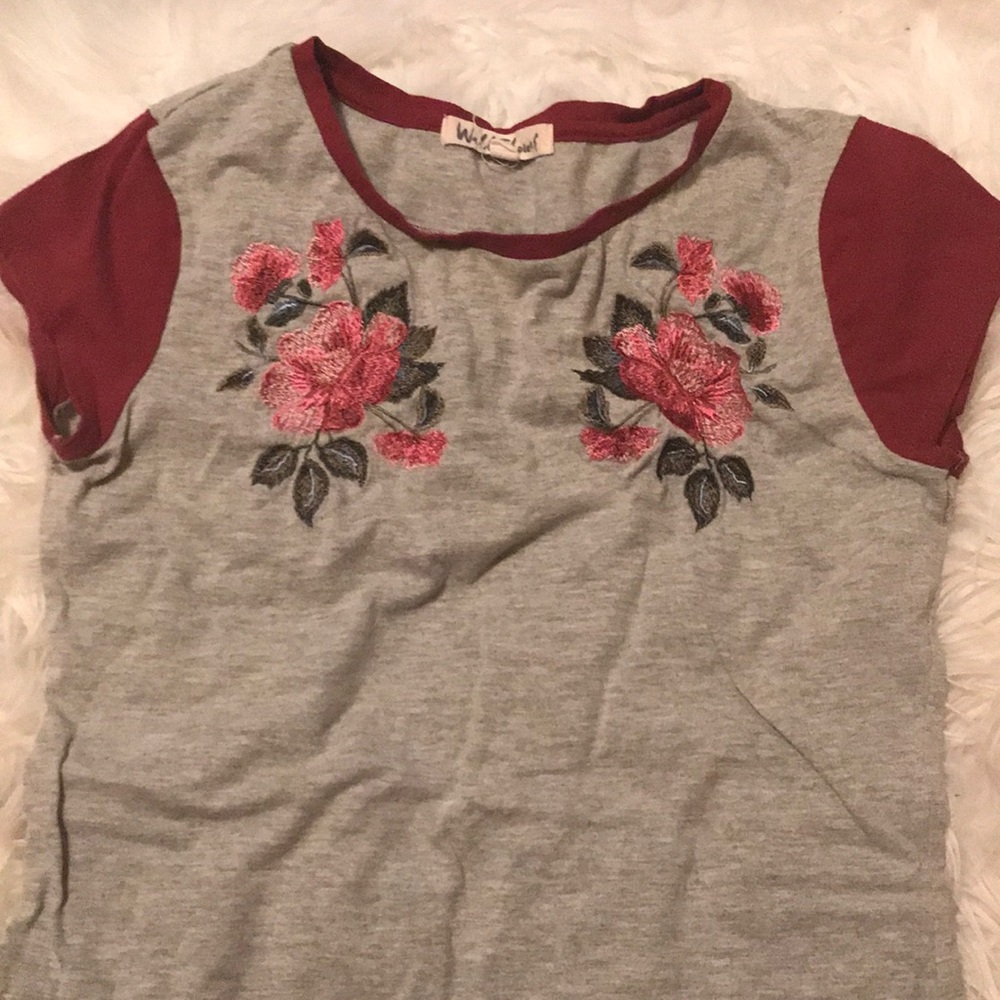 Floral embroidered tee shirt